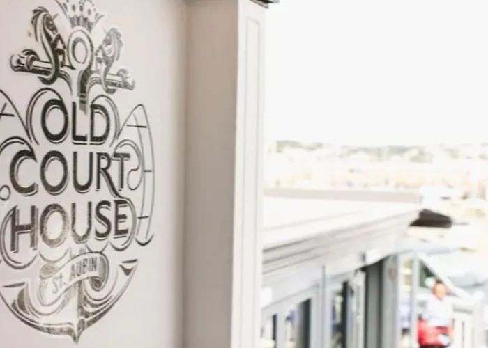 Hotel Old Court House St Aubin