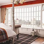 Hotel Old Court House