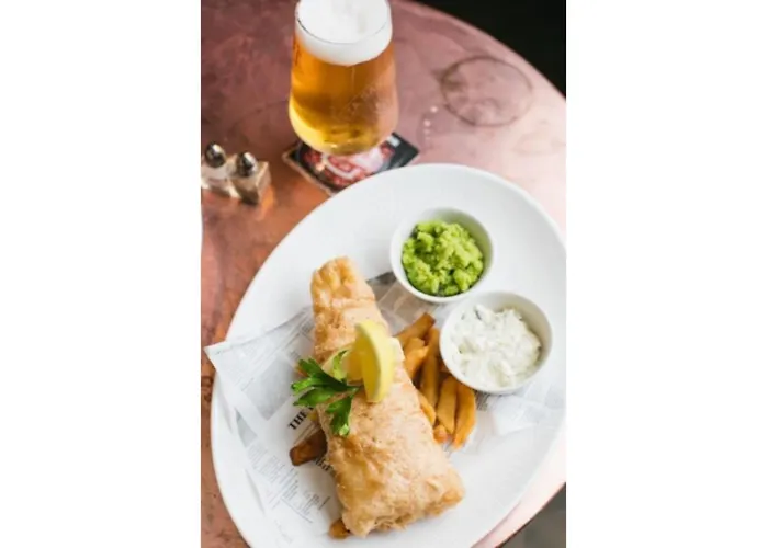 Hotel Old Court House Inn